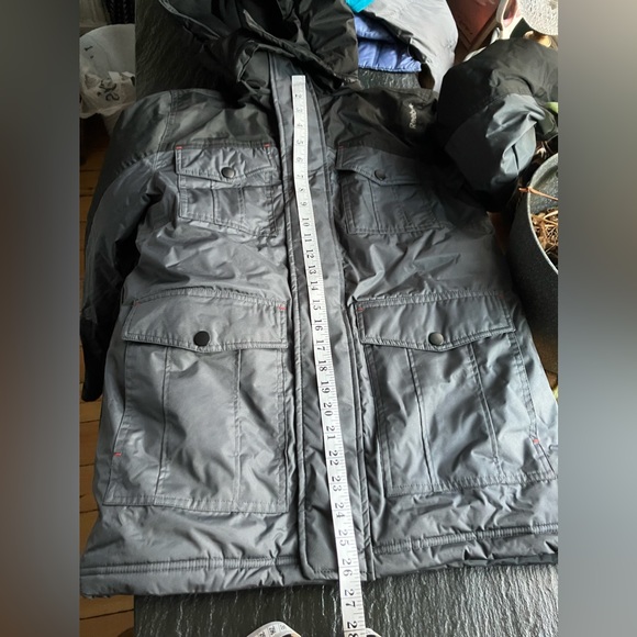 Sale🔥(Kid) New Reebok Winter Coat - Picture 4 of 16